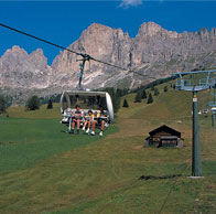 ski-lift at the paolinaslope